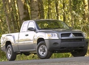 2009 Mitsubishi Raider Extended Cab Lifestyle: 2