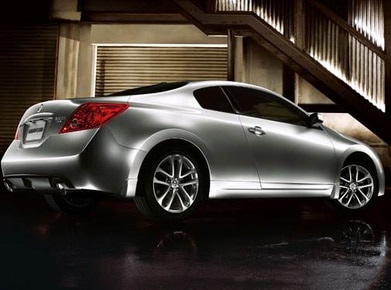 Altima 2.5 S Coupe 2D image
