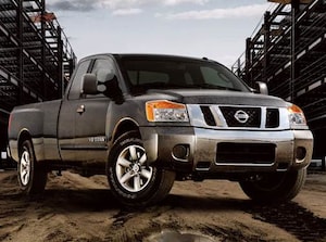 2009 Nissan Titan King Cab SE Pickup 4D 8 ft
