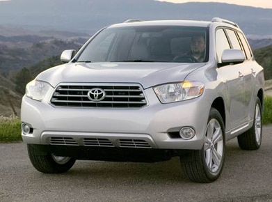 Highlander Sport SUV 4D image