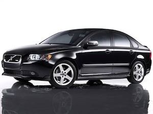 2009 Volvo S40 2.4i Sedan 4D