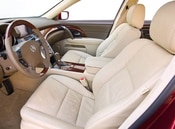 2010 Acura RL Lifestyle: 2