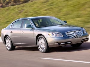 2010 Buick Lucerne CX Sedan 4D
