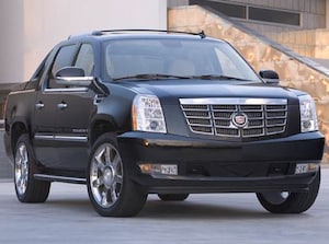 2010 Cadillac Escalade EXT Sport Utility Pickup 4D 5 1/4 ft