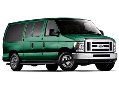 E150 Super Duty Passenger XL Van 3D image