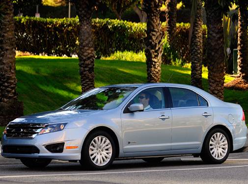 2010 Ford Fusion Hybrid Sedan 4D