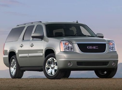 Yukon XL 2500 SLE Sport Utility 4D image
