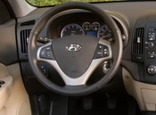 2010 Hyundai Elantra Lifestyle: 2
