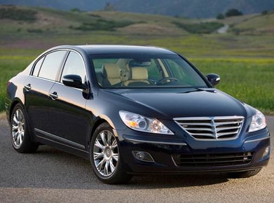 Genesis 4.6 Sedan 4D image