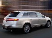 2010 Lincoln MKT Lifestyle: 2