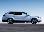 2010 Lincoln MKT Lifestyle: 1