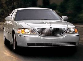 2010 Lincoln Town Car