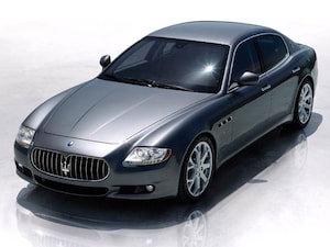 2010 Maserati Quattroporte S Sedan 4D