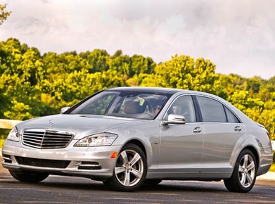 S-Class S 400 Hybrid Sedan 4D image