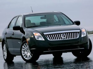 2010 Mercury Milan Hybrid Sedan 4D