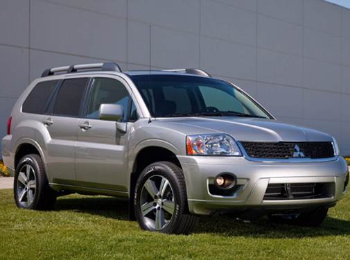 2010 Mitsubishi Endeavor SE Sport Utility 4D