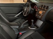 2010 Nissan Altima Lifestyle: 2