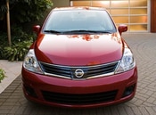 2010 Nissan Versa Lifestyle: 2