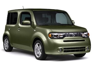 2010 Nissan cube Krom Wagon 4D
