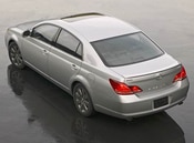2010 Toyota Avalon Lifestyle: 2
