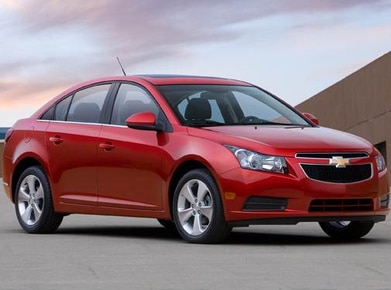 Cruze LT Sedan 4D image