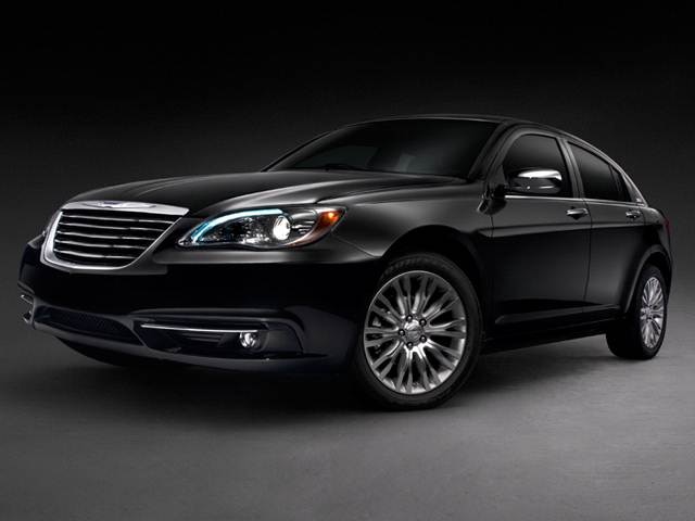 2011 Chrysler 200 Exterior: 0