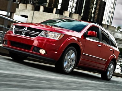 2011 Dodge Journey Specs & Feature Comparisons | Kelley Blue Book