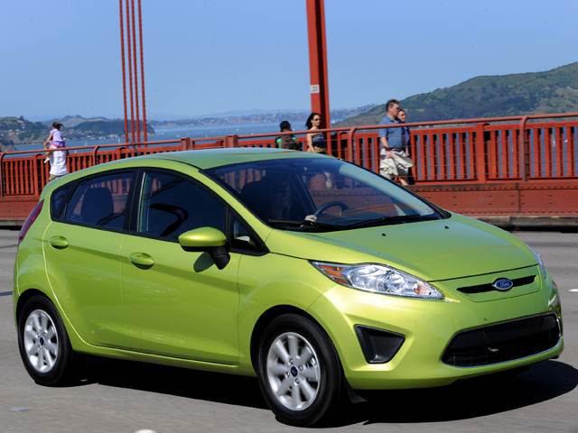 2011 Ford Fiesta SES Hatchback 4D