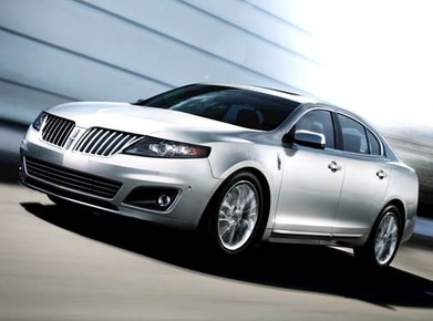 MKS Sedan 4D image