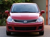 2011 Nissan Versa Lifestyle: 2