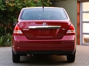 2011 Nissan Versa Lifestyle: 2