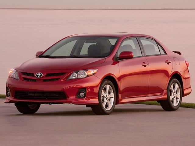 2011 Toyota Corolla Sedan 4D