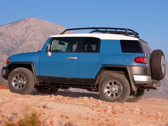 2011 Toyota Fj Cruiser Prices Reviews Pictures Kelley Blue Book