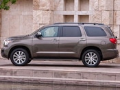 2011 Toyota Sequoia Lifestyle: 1