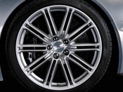 2012 Aston Martin DBS Lifestyle: 2