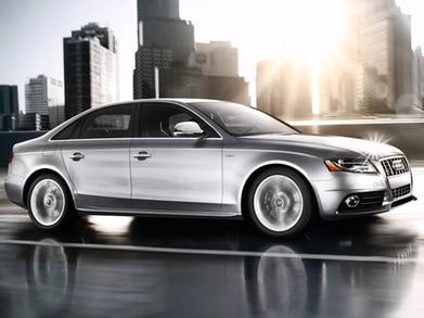 S4 Quattro Premium Plus Sedan 4D image