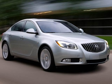 Regal Premium 1 Sedan 4D image