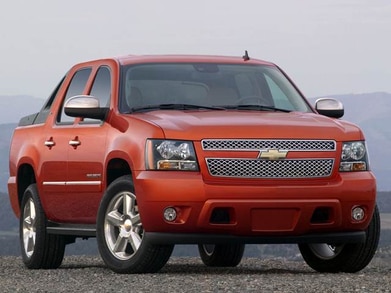 Avalanche LT Sport Utility Pickup 4D 5 1/4 ft image