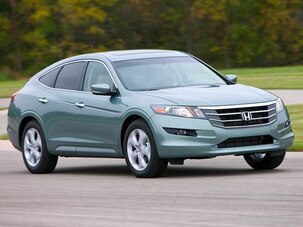 HOCT Пороги алюминиевые Emerald Black Турция для Honda CrossTour 