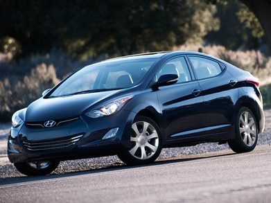 Hyundai Elantra Limited Sedan 4D