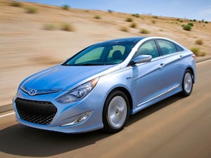 2012 Hyundai Sonata Hybrid Sedan 4D
