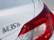 2012 INFINITI M Lifestyle: 2