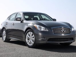 2012 INFINITI M