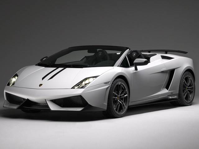 2012 Lamborghini Gallardo LP 570-4 Performante Spyder Convertible 2D