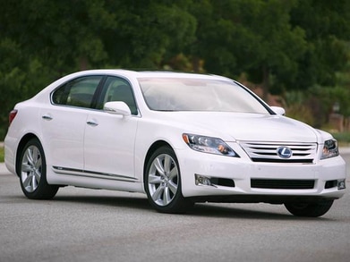 LS 600h L Sedan 4D image
