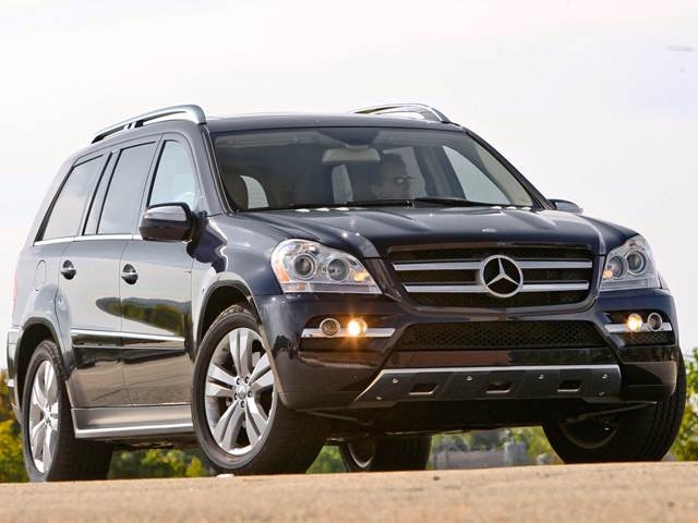 Mercedes-Benz GL Review: GL350 BlueTec - Drive