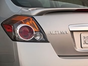 2012 Nissan Altima Lifestyle: 2