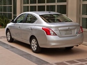 2012 Nissan Versa Lifestyle: 2