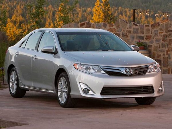 Used 2012 Toyota Camry XLE Sedan 4D Prices | Kelley Blue Book