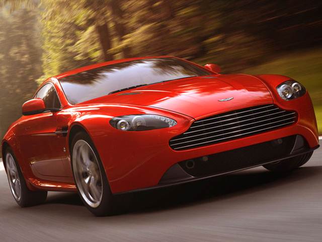 2013 Aston Martin Vantage V8 Coupe 2D